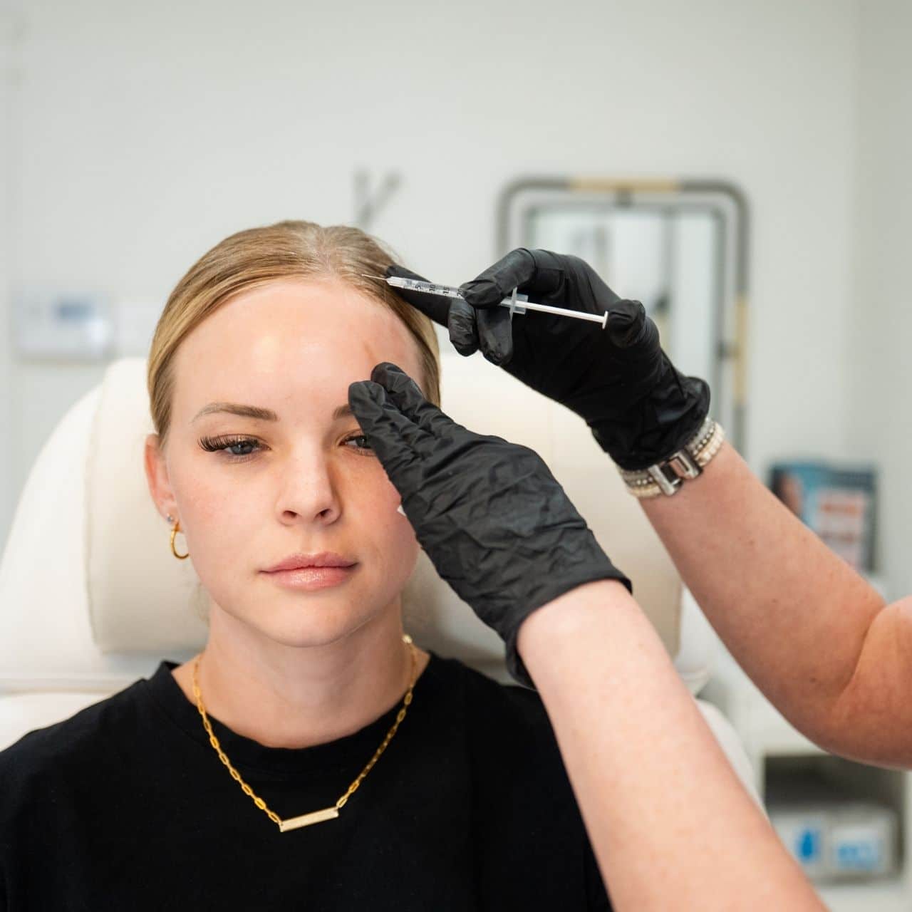 pic-image-injections-dysport-3 Botox Injections